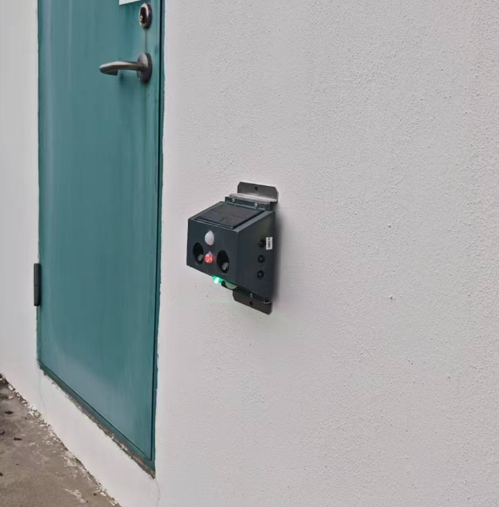 Smart Ultrasonic Laser Bird Repeller | Substation & Power Plant Bird Deterrent System